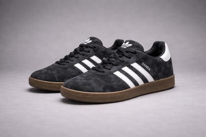 UrbanStripe Classic Samba Sneakers